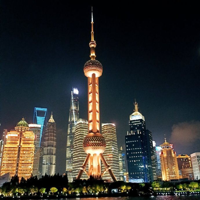 上海，繁华都市的韵味与魅力之旅