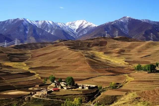 甘肃,热烈欢迎各位来宾与朋友们